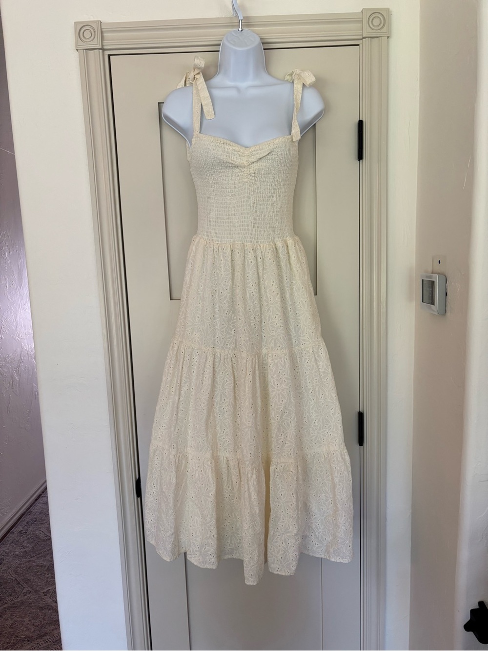 Madewell Eyelet Lucie Tie Strap Tiered Smocked Cotton Midi Dress Cream XS